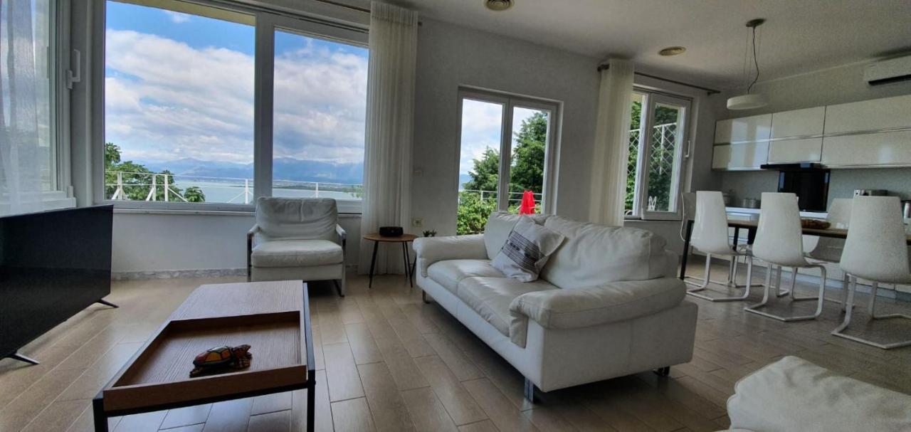 Shiroka Lake Home Bagian luar foto