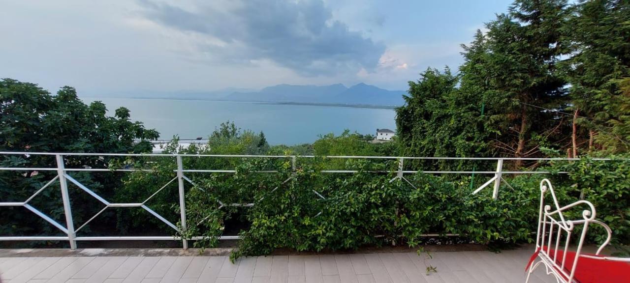 Shiroka Lake Home Bagian luar foto