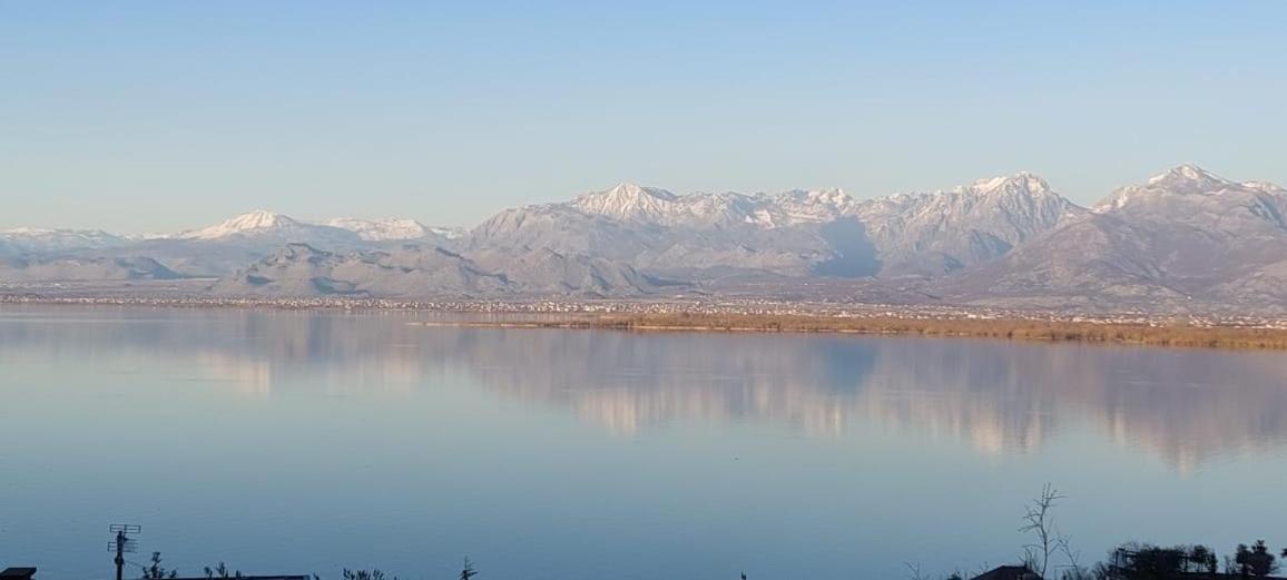 Shiroka Lake Home Bagian luar foto