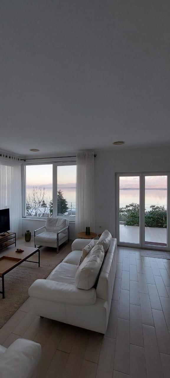 Shiroka Lake Home Bagian luar foto